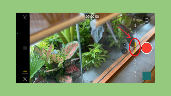 Vuốt sang phải bạn sẽ thấy chế độ Điện ảnh như hình trên